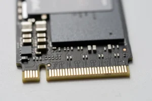 TBW SSD : Qu’est-ce que le Total Bytes Written d’un disque SSD ?