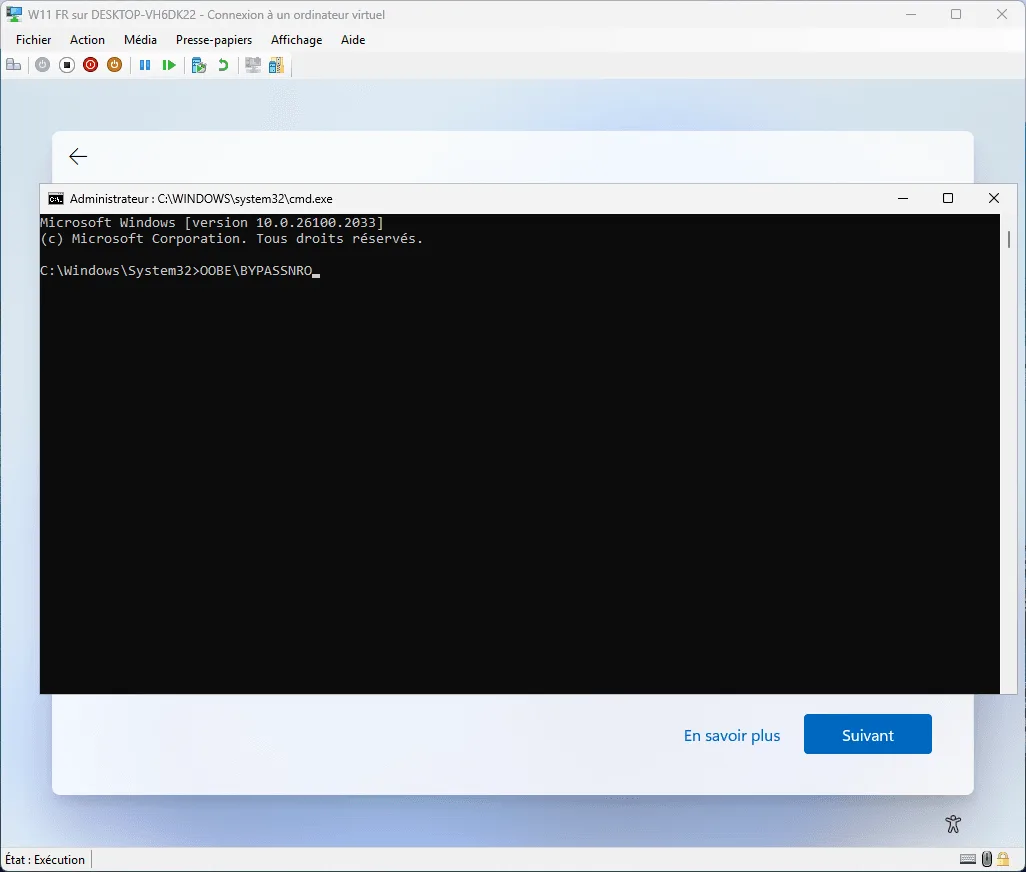 OOBEBYPASSNRO al configurar Windows 11 24H2 FR en Hyper-V