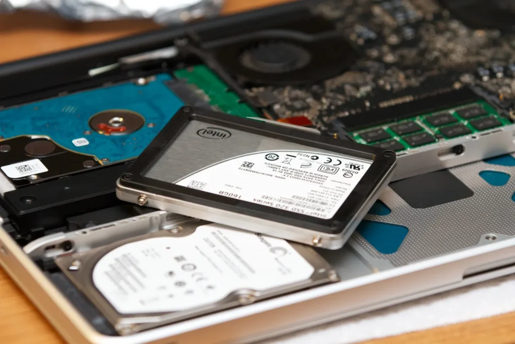 Comment savoir si mon PC a un disque dur HDD ou un SSD ?