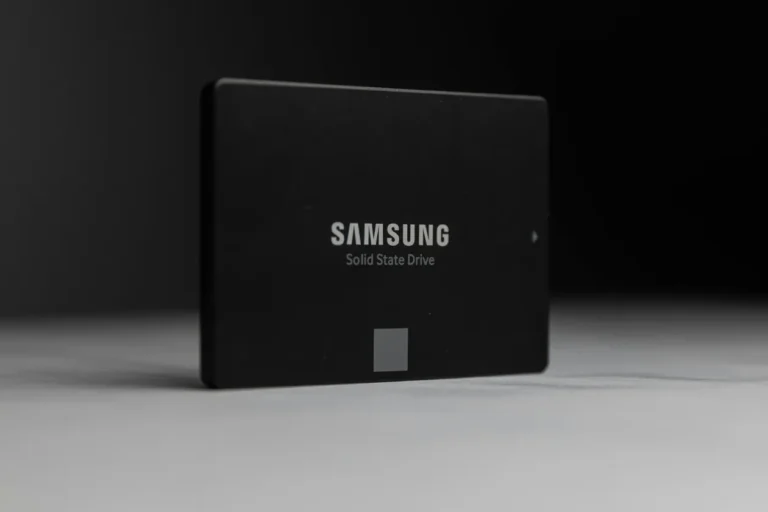 Les meilleurs SSD SATA 2,5″ de 1 To en 2026 pour upgrader son PC