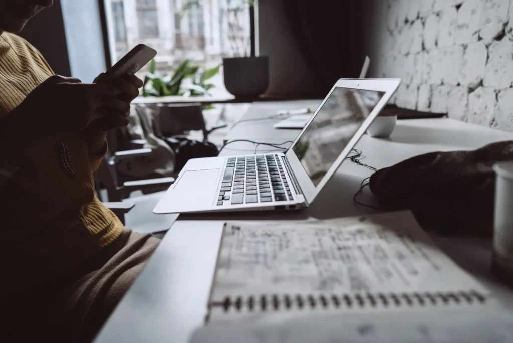 Travailler avec un rédacteur Web SEO à Nantes