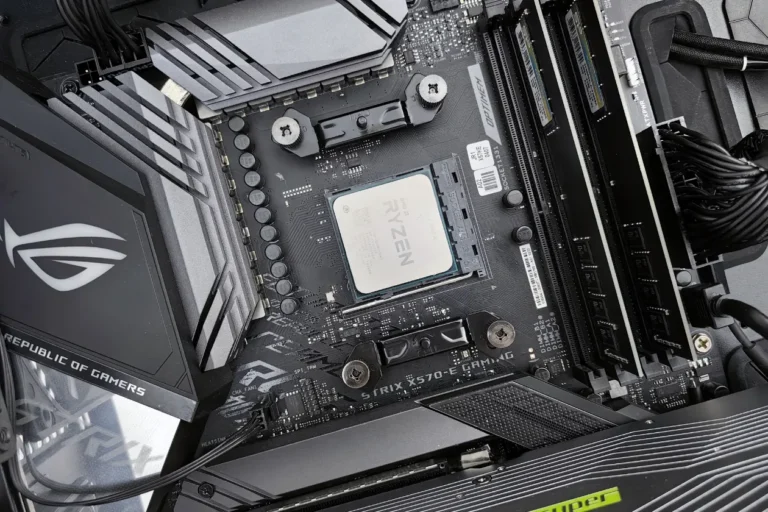 Cómo overclockear un procesador Intel o AMD en el BIOS