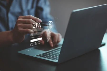 ¿Qué es la autenticación de dos factores (2FA)?